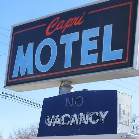 Capri Motel スコッツブラフ エクステリア 写真