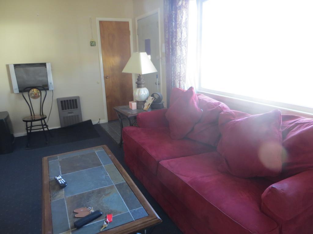 Capri Motel スコッツブラフ エクステリア 写真